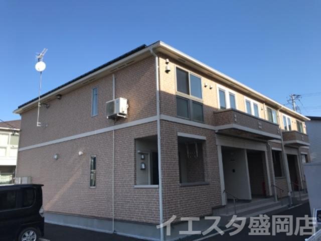 建物外観　外観写真（昼）