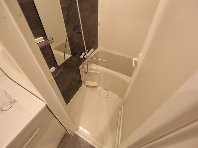 バス・シャワールーム　バスルーム　浴室暖房乾燥機付き