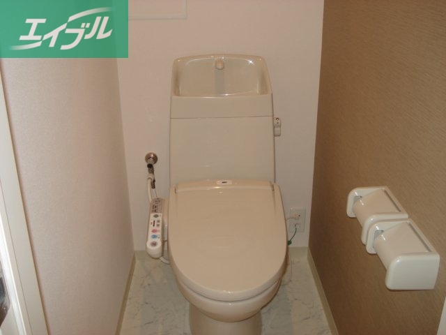 トイレ　シャワー付トイレ