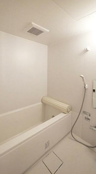 バス・シャワールーム　☆浴室☆
