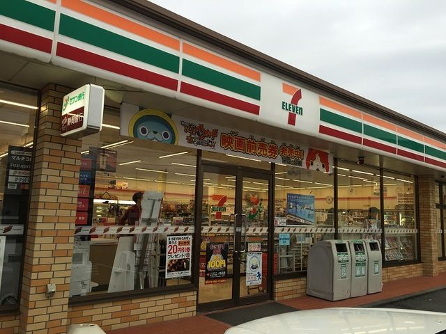 コンビニ　セブンイレブン浜松向宿店（コンビニ）まで500m