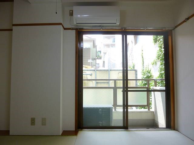 その他設備　エアコン