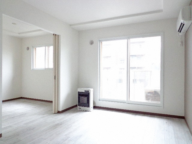 居室・リビング　◆希少なペット可(小型犬・猫)物件！◆エアコン付き！