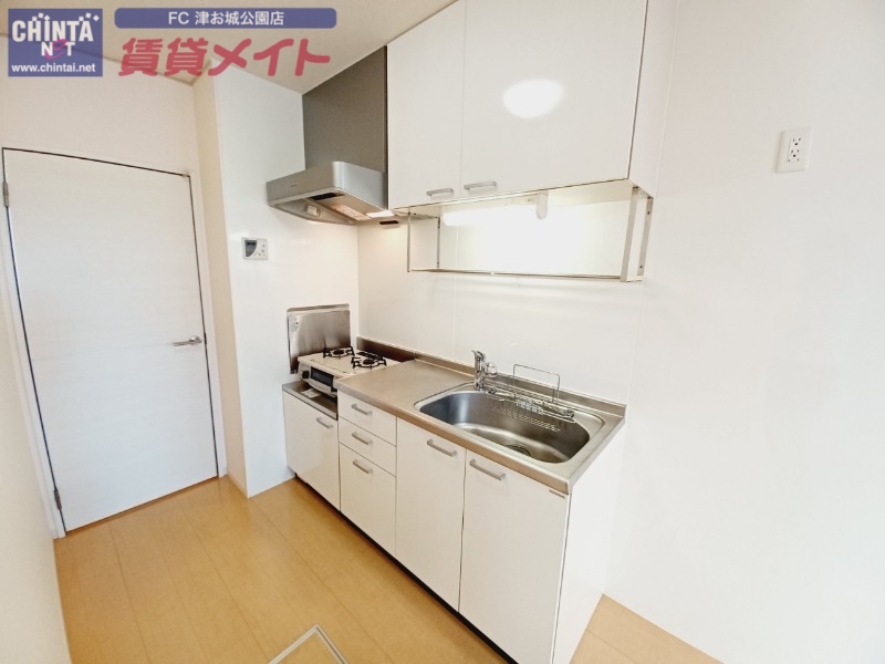 キッチン　同タイプの部屋写真です