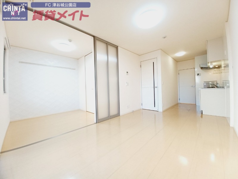 居室・リビング　同タイプの部屋写真です