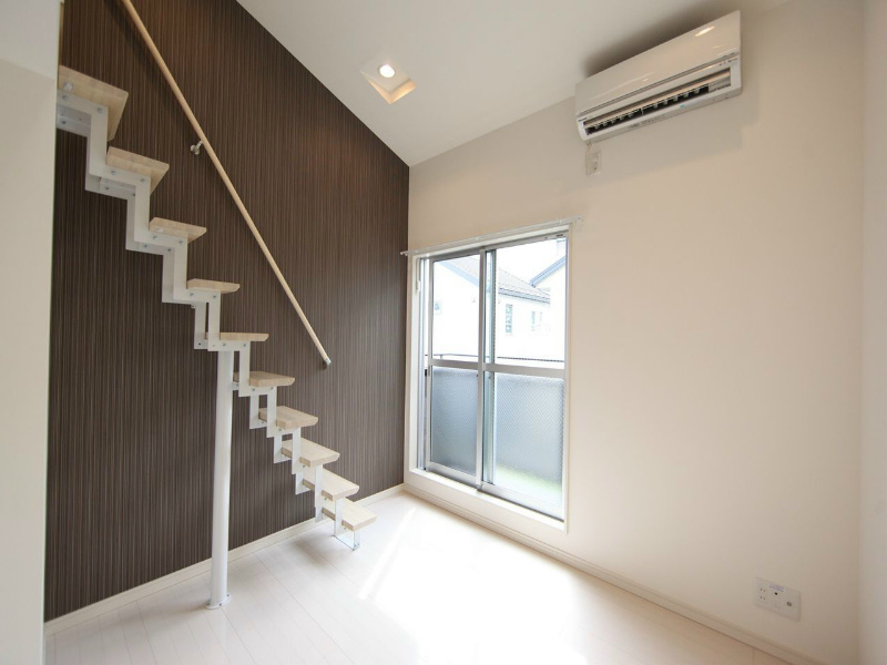 バルコニー　洋室6帖　上階ロフト3.1帖（収納にも寝室にも使えます）