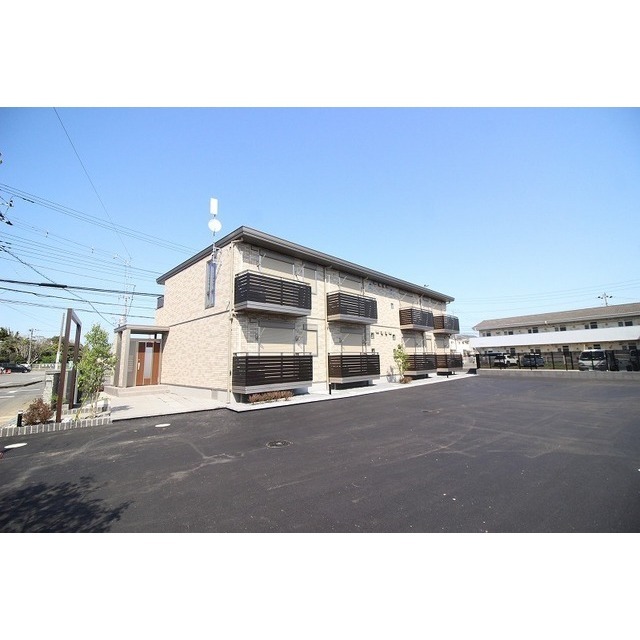 建物外観　建築中