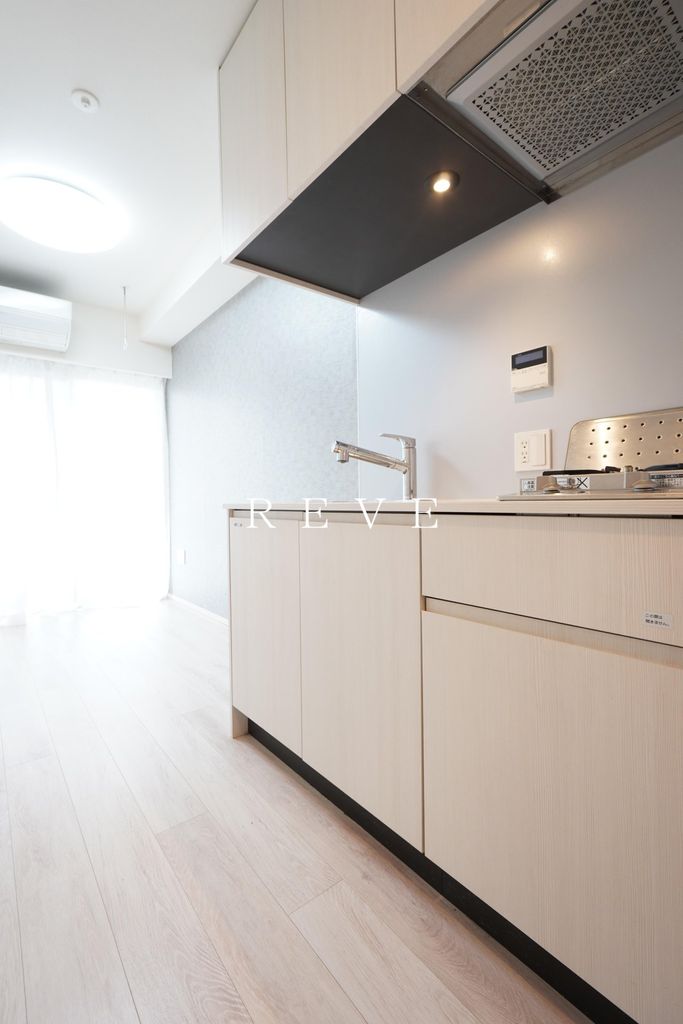 キッチン　玄関