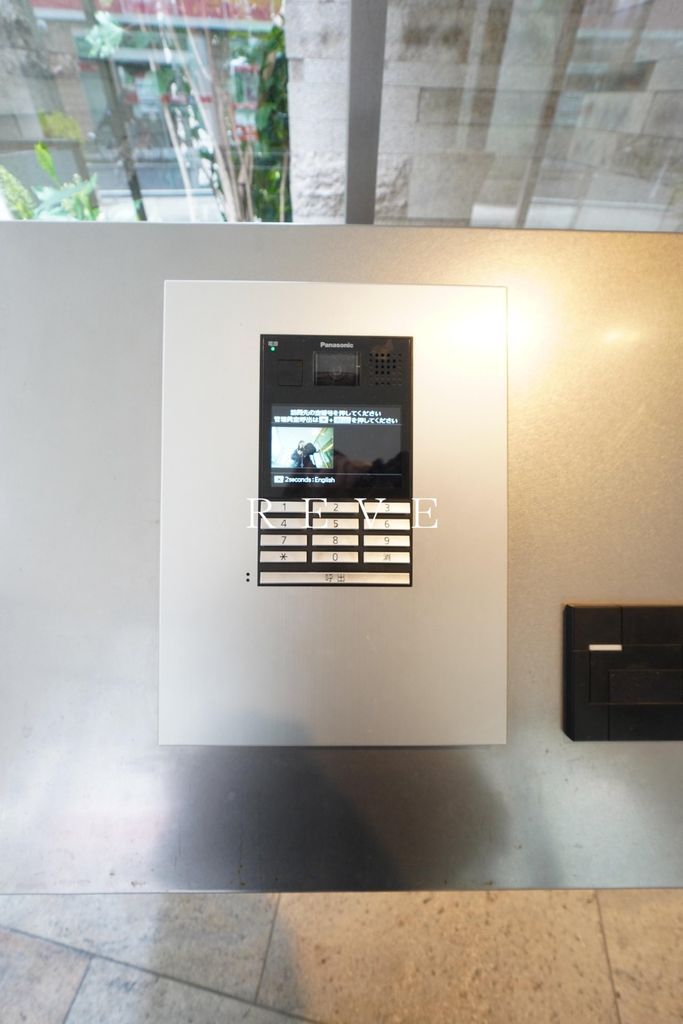 セキュリティ　エントランス