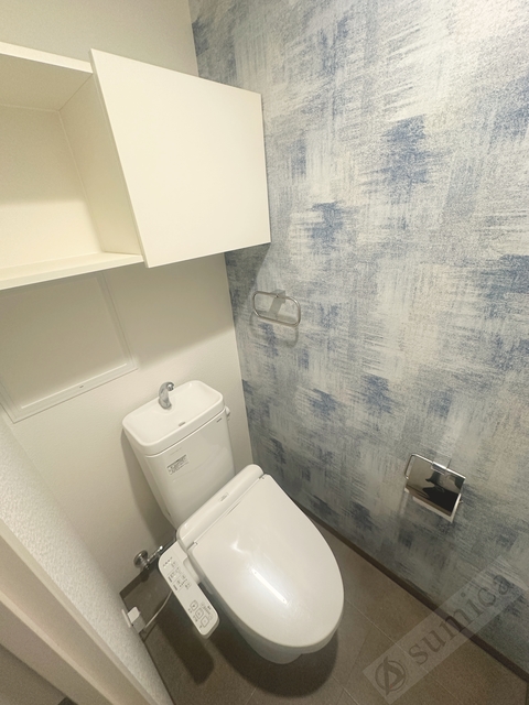 トイレ　温水洗浄便座付き♪♪