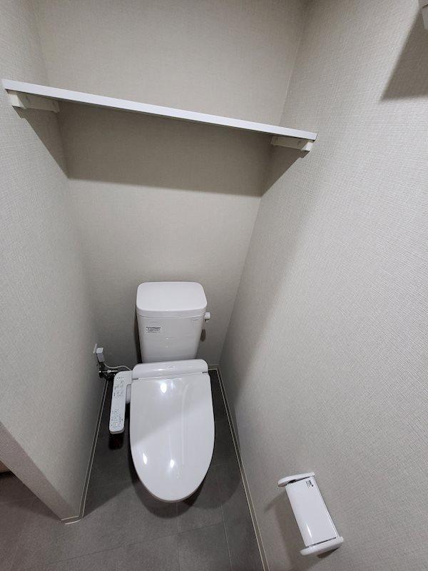 トイレ　※同物件別号室参考写真