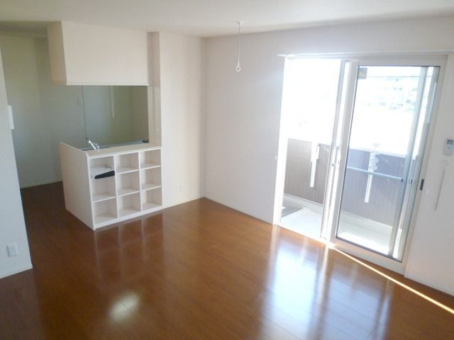 居室・リビング　※別号室参考写真です