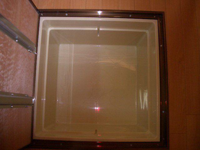 収納　床下収納