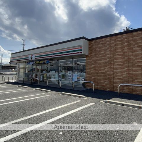 コンビニ　セブンイレブン（コンビニ）まで481m