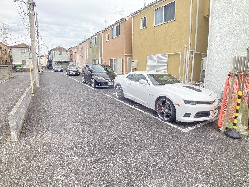 エントランス　エントラス