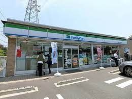 コンビニ　ファミリーマート北葛西ぼうしば通り店（コンビニ）まで270m