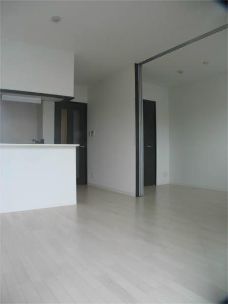 居室・リビング　リビングです　以下別号室参考写真です