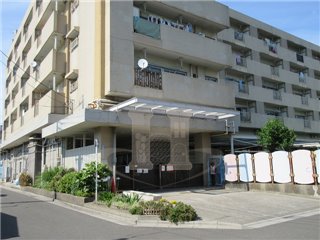 幼稚園・保育園　川口市朝日北保育所（幼稚園・保育園）まで476m