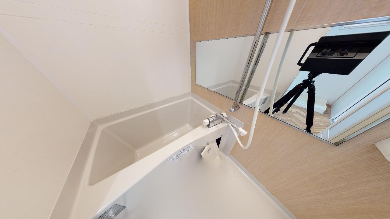 バス・シャワールーム　浴室