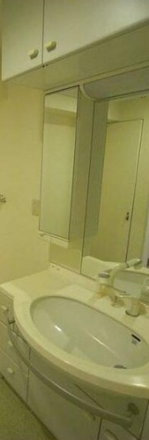 洗面設備　同仕様タイプ