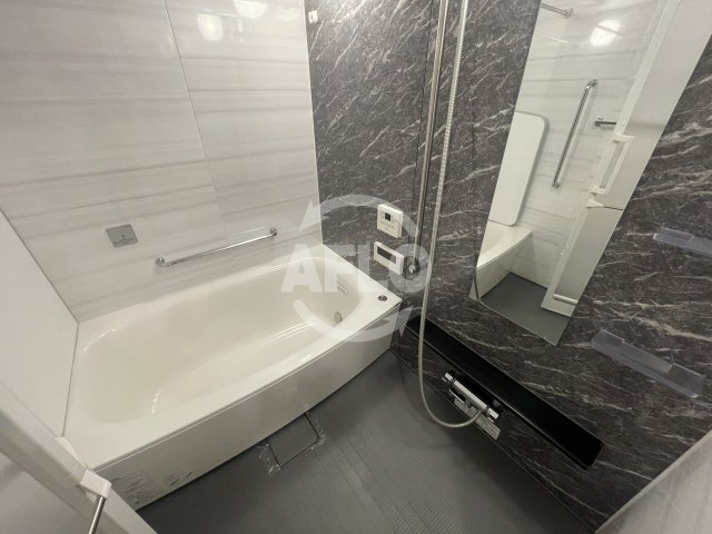 バス・シャワールーム　浴室