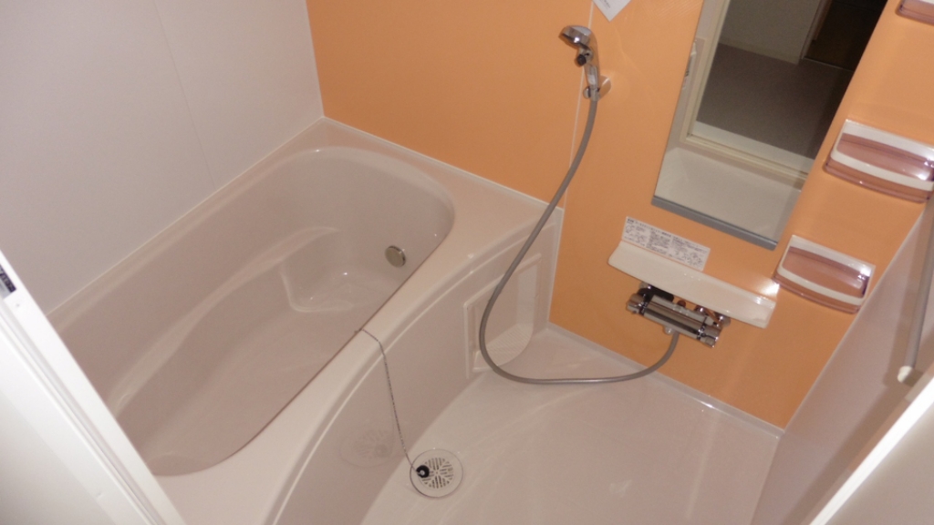 バス・シャワールーム　浴室