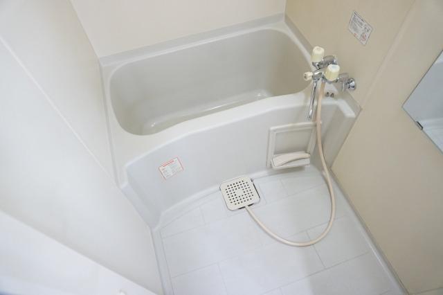 バス・シャワールーム　浴室