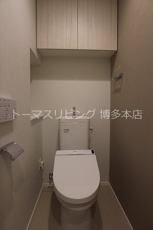 トイレ　別物件参考写真。