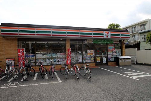 コンビニ　セブンイレブン つくば平塚店（コンビニ）まで104m