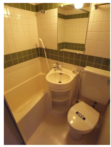 バス・シャワールーム　※別部屋参考写真