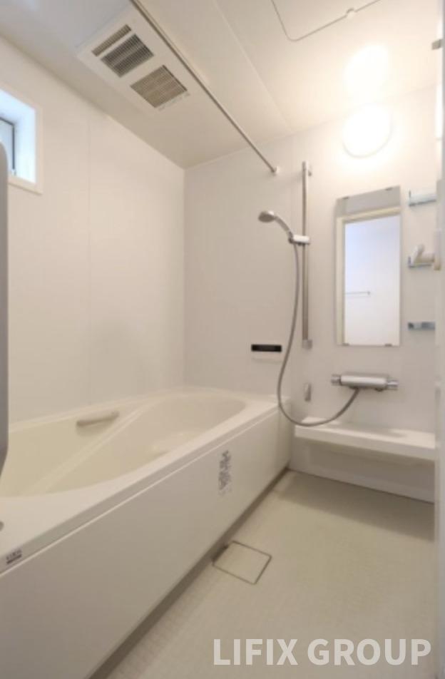 バス・シャワールーム　風呂