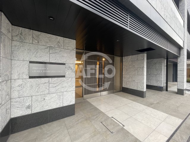 エントランス　プレサンスOSAKA姫里ヴィオン　エントランス