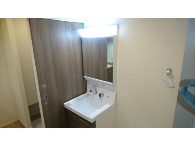 洗面設備　※別部屋写真