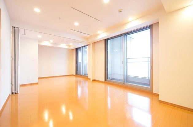 居室・リビング　※別部屋の参考写真です。