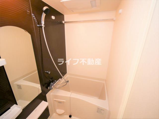 バス・シャワールーム　日々の暮らしに欠かせないお風呂です