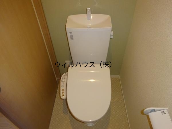 トイレ　同施工会社イメージ。