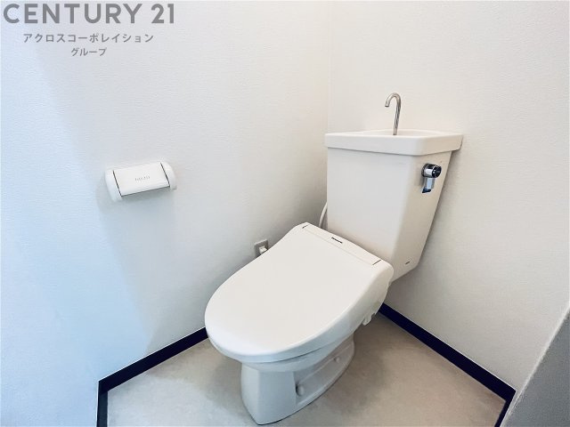 トイレ　シンプルで使いやすいトイレです♪