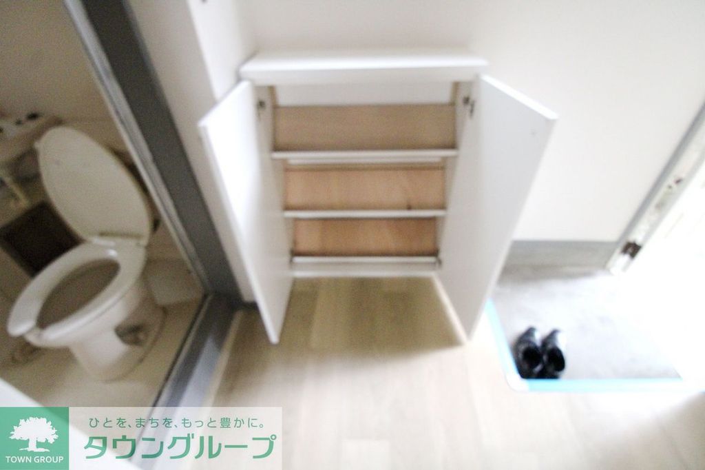 収納　シューズボックス
