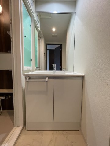 洗面設備　※同物件別部屋参考写真