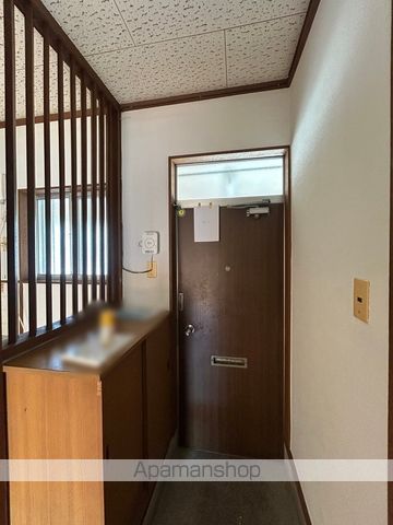 新松島コーポの玄関写真