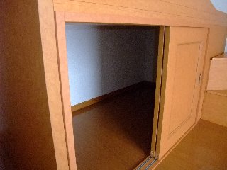 収納　ベッド下収納