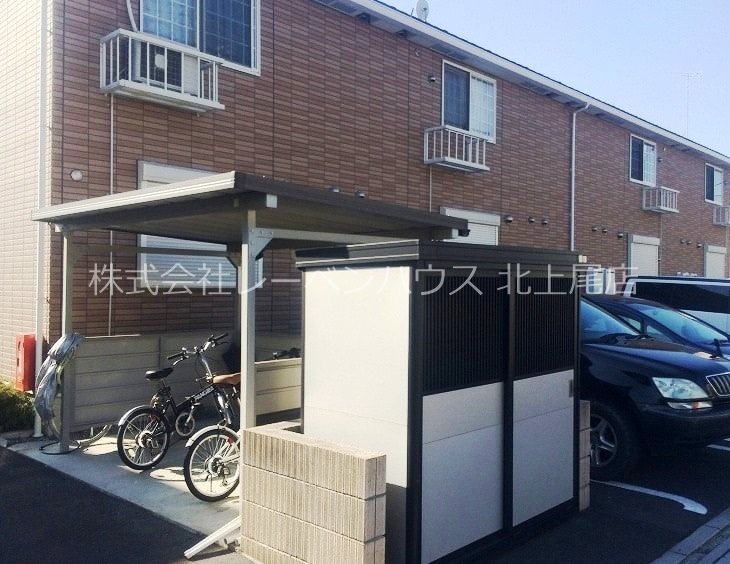 駐車場　お問い合わせは048-772-8202
