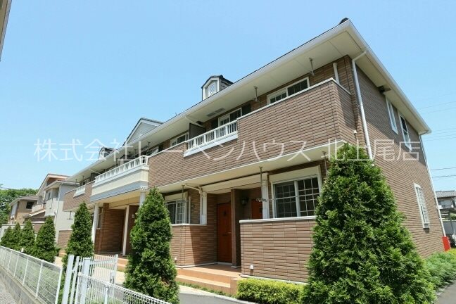 建物外観　お問い合わせは048-772-8202