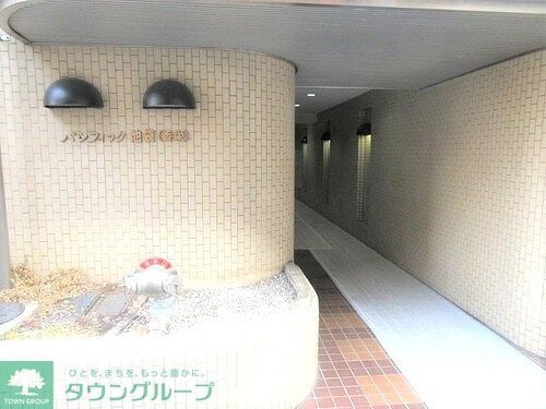 エントランス　エントランスアプローチ