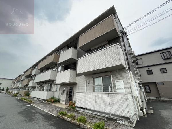 建物外観　外観は落ち着いています