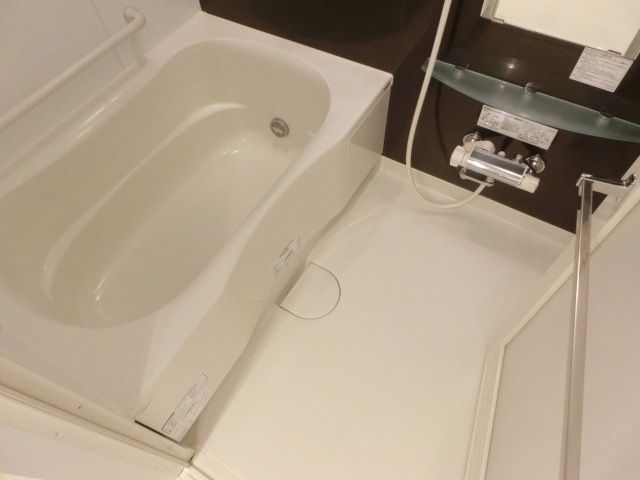 バス・シャワールーム　※同タイプ・参考写真※