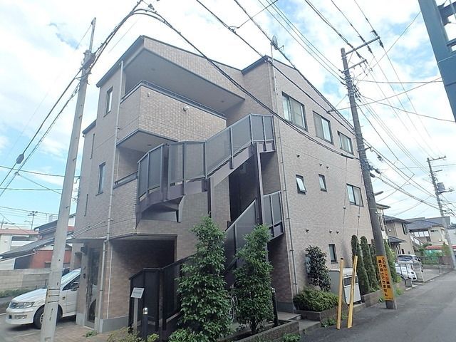 建物外観　★エントランス★