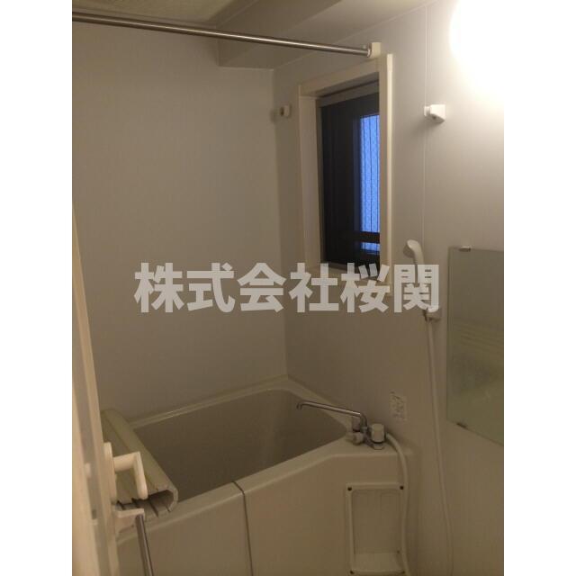 バス・シャワールーム　?