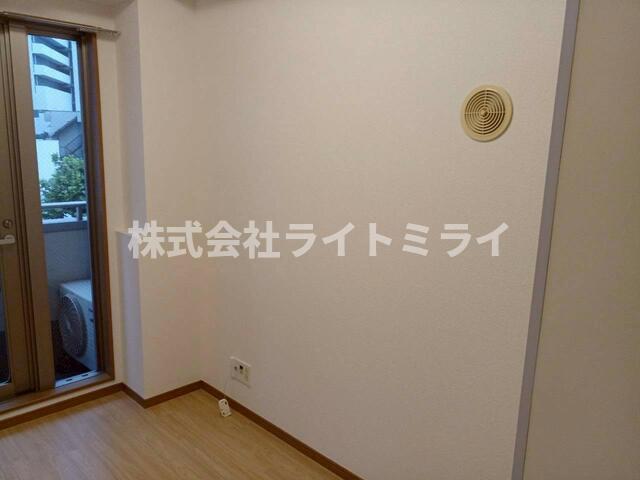 居室・リビング　?
