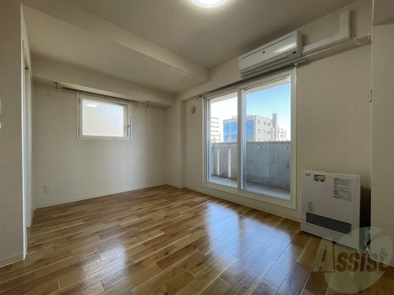 居室・リビング　広くてキレイなお部屋が広がっていて、充実した生活が送れそう。